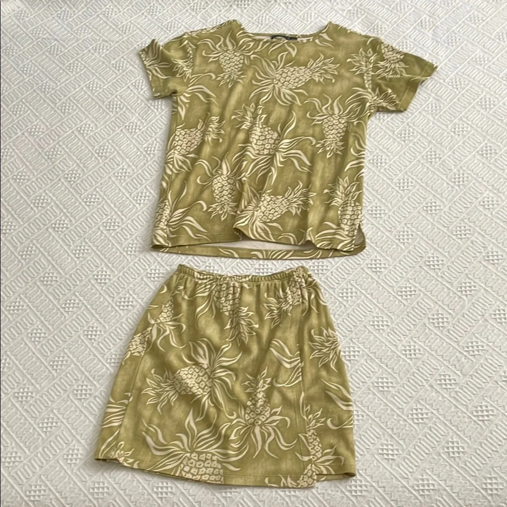 Tommy Bahama silk Olive Green Floral Top and Skirt Set